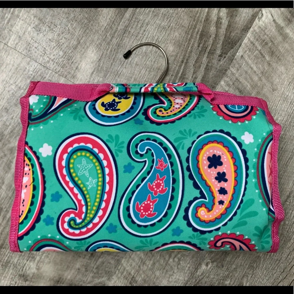 Simply Southern Hanging Travel Bag - Picture 10 of 13